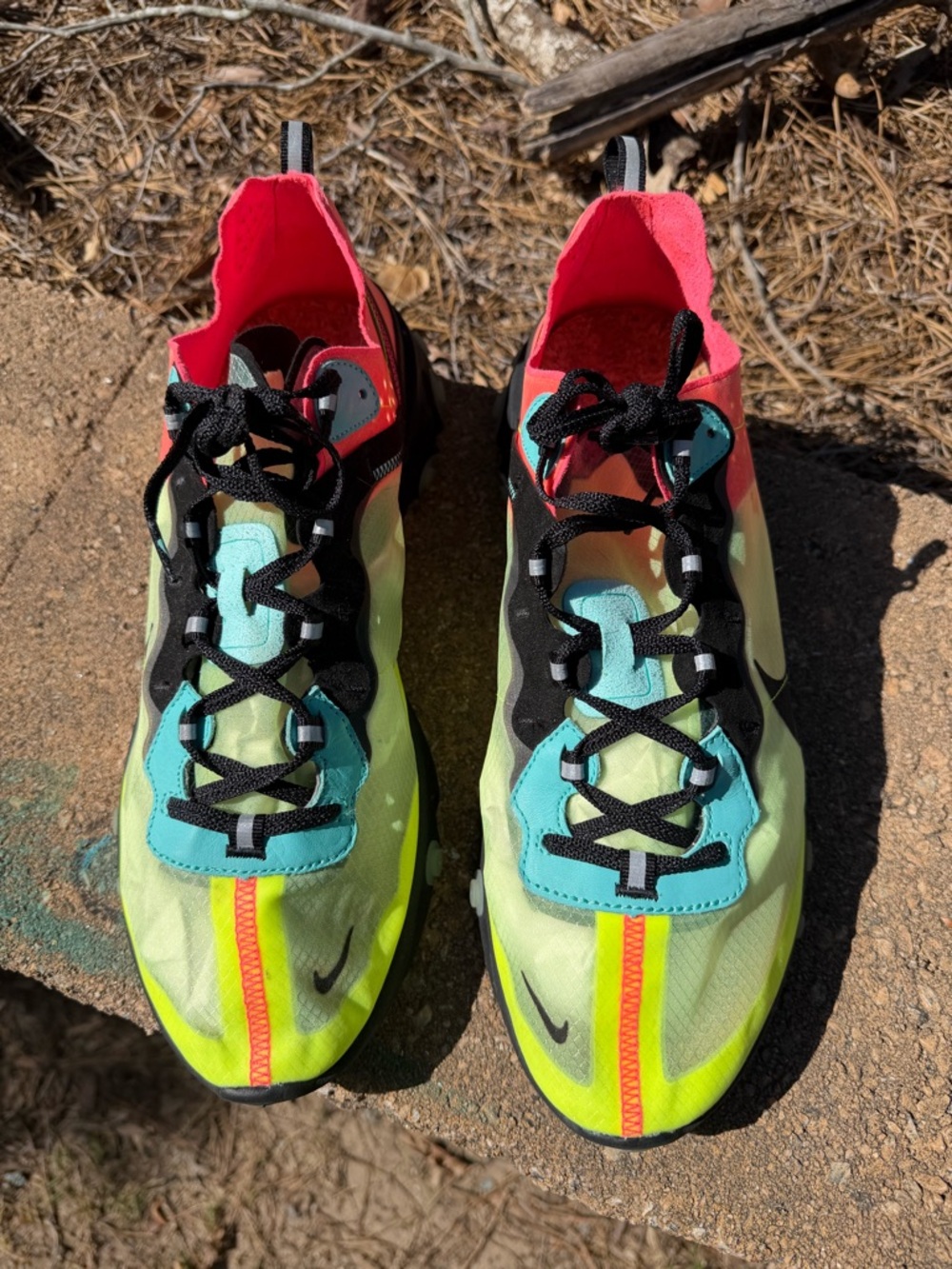Nike React Element 87 Hyper Fusion Volt Pink Aurora AQ1090-700 men’s sneakers - Picture 2 of 8